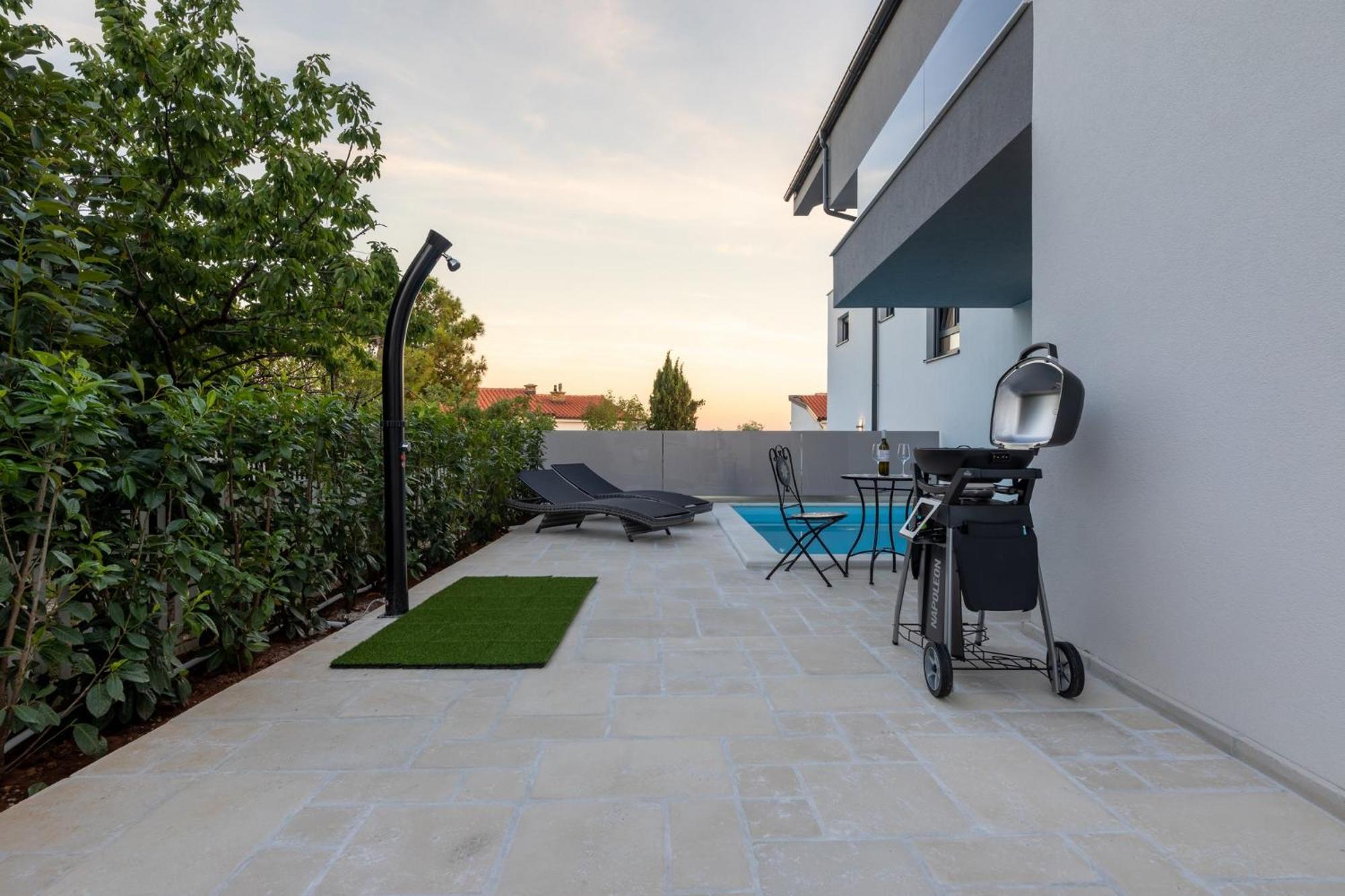 Luxury Villa Adria Apartments Крк Экстерьер фото