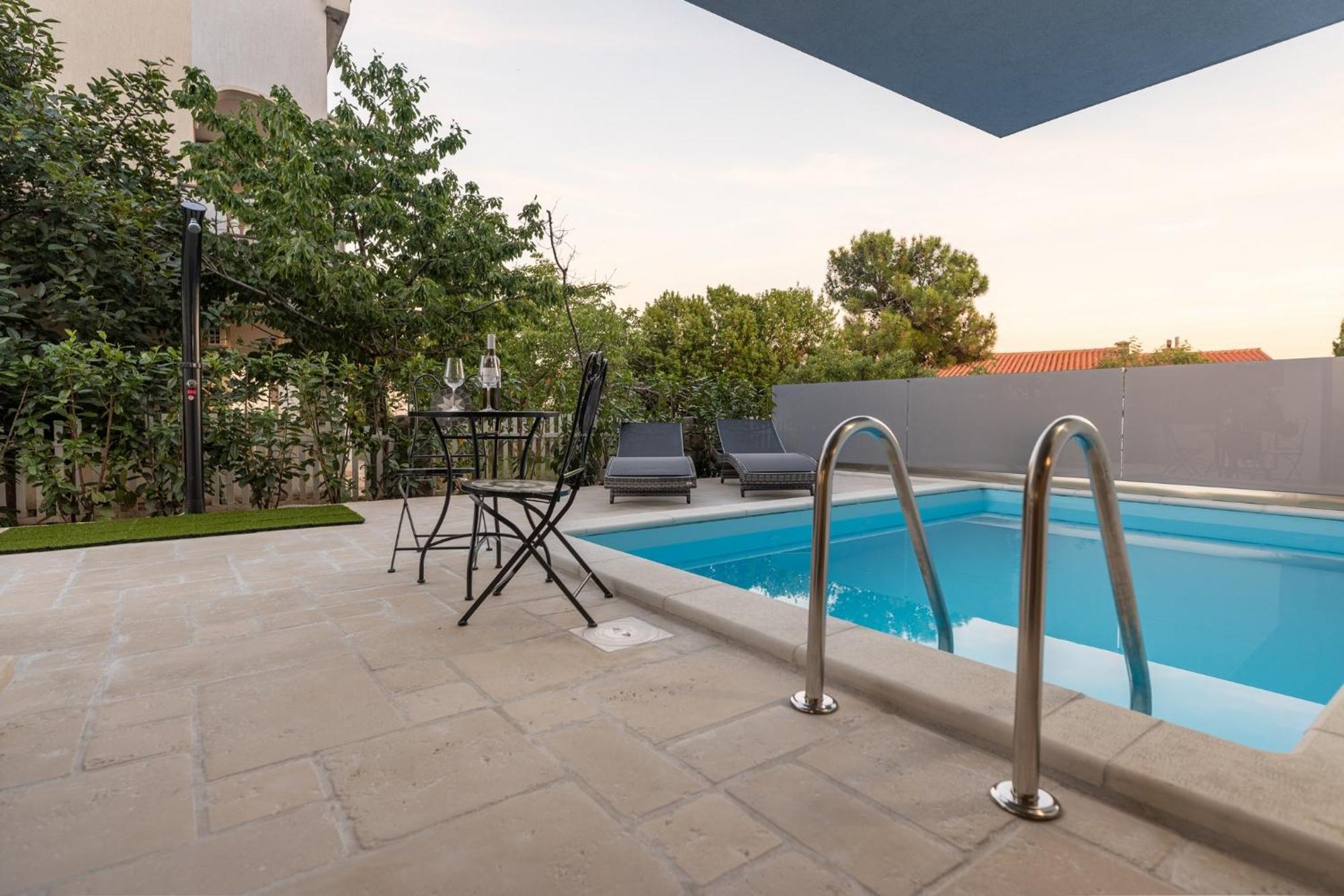 Luxury Villa Adria Apartments Крк Экстерьер фото
